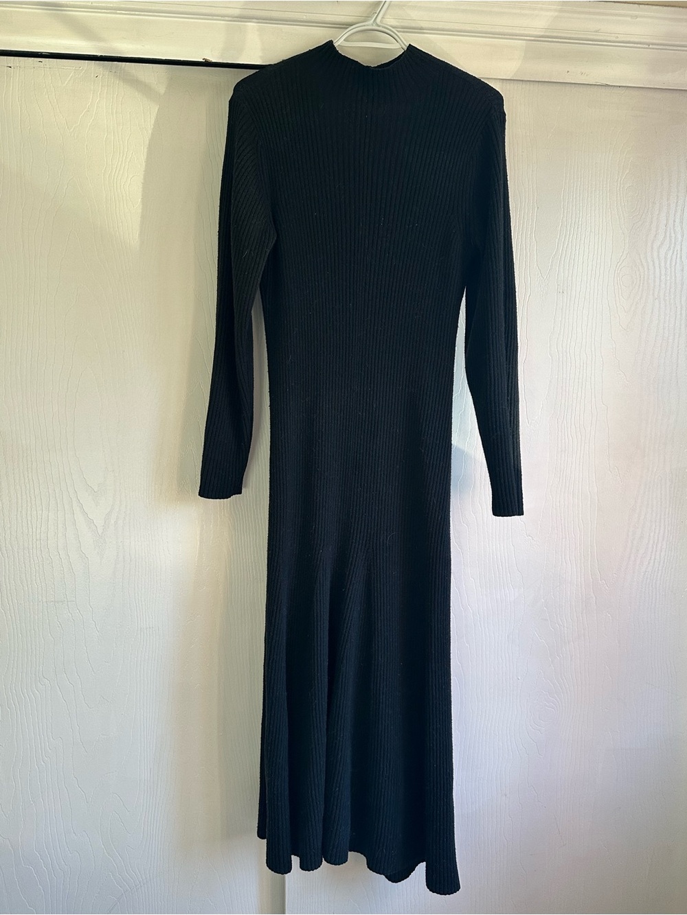 GAP Women's Black Ribbed Long-Sleeve Knit Sweater Dress
